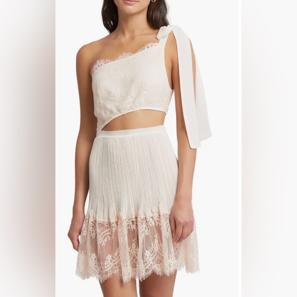 NWOT Rya Collection Anniversary Chemise S Ivory/Beige Tie one shoulder